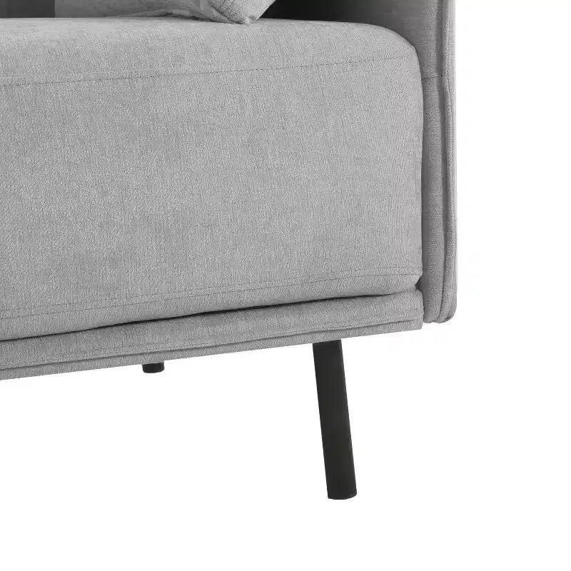 Poltrona in poliestere e legno massello 79 A x 82 L x 99,5 P cm