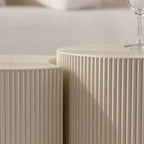Tavolino rotondo in legno con design a rilievo 37,9 cm H x 86 cm diametro