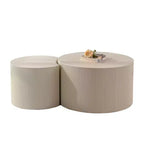 Tavolino rotondo in legno con design a rilievo 37,9 cm H x 86 cm diametro