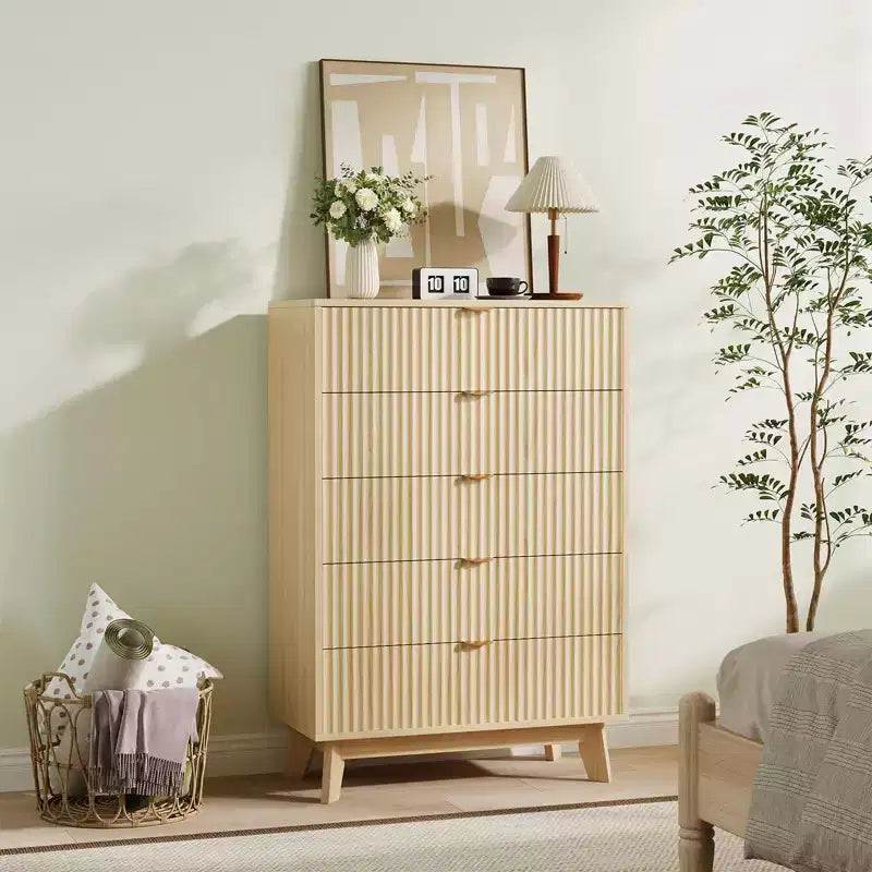 Comò in legno con 3 cassetti scanalati, altezza 81 cm