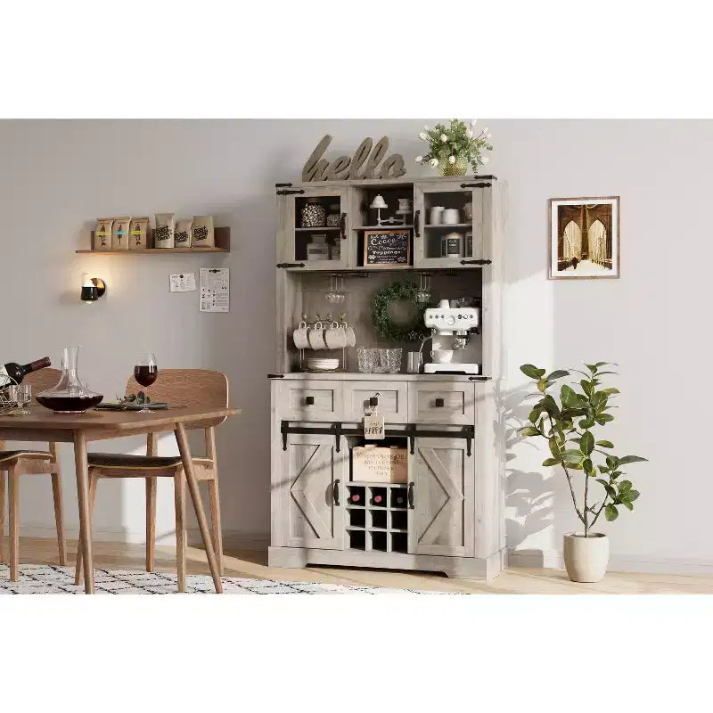 Mobile Bar Alto da 72" Stile Farmhouse con Anta Scorrevole a Fienile, Credenza Alta da Cucina con Mobile Dispensa e 3 Cassetti, Armadietto Rustico per Vini