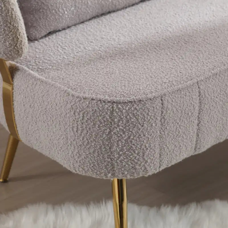 Modern Upholstered Armsofa Tufted Sofa with Metal Frame