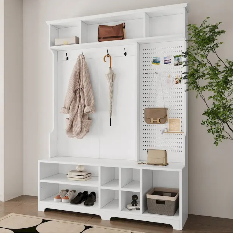 Porte-manteau de style moderne avec banc à chaussures, rangement à chaussures, étagères de rangement et panneau perforé, pour l'entrée et le couloir, le salon