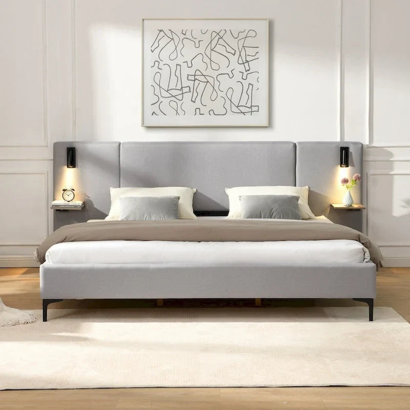 Lit plateforme en lin gris Rembourré avec tête de lit capitonnée, lumières de chevet et étagères de rangement, lit panneau chic