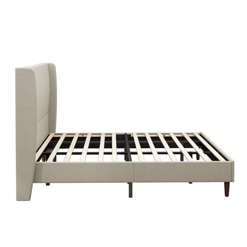 Letto a piattaforma King Size con gambe in legno massello e sistema di supporto a 12 doghe