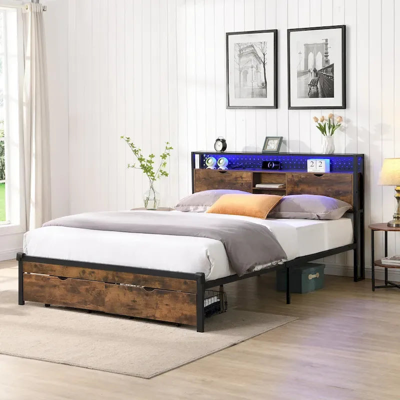 Lit plateforme en métal noir et marron King Size avec tête de lit en bois, tiroirs et LED