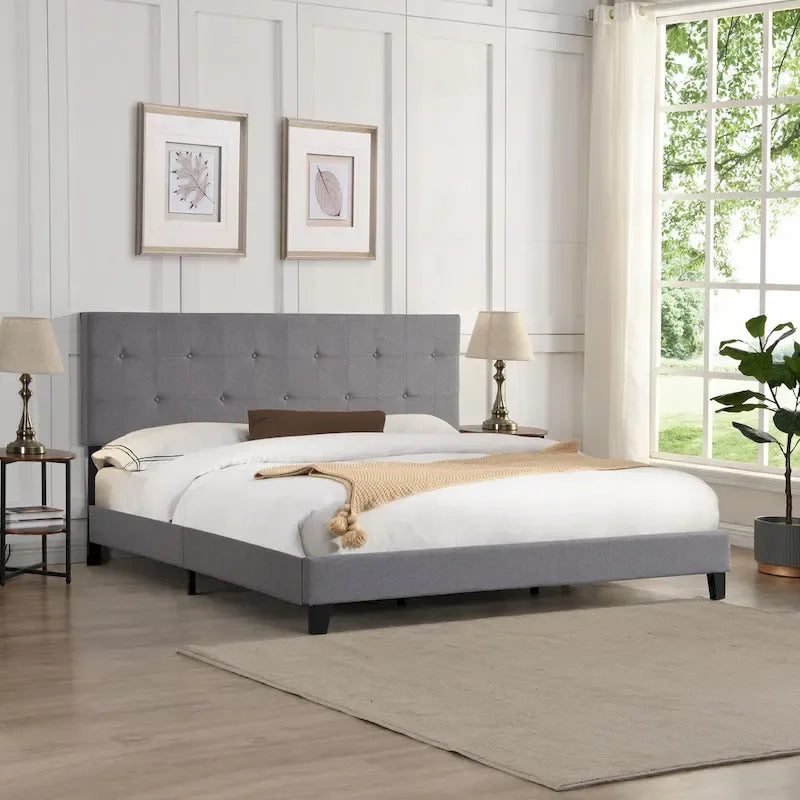 Letto king in lino grigio con testiera trapuntata