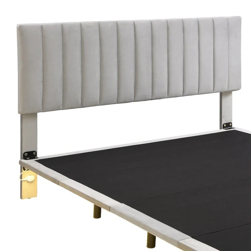 Letto matrimoniale imbottito in velluto grigio con luce a sensore, design a piattaforma flottante e testiera