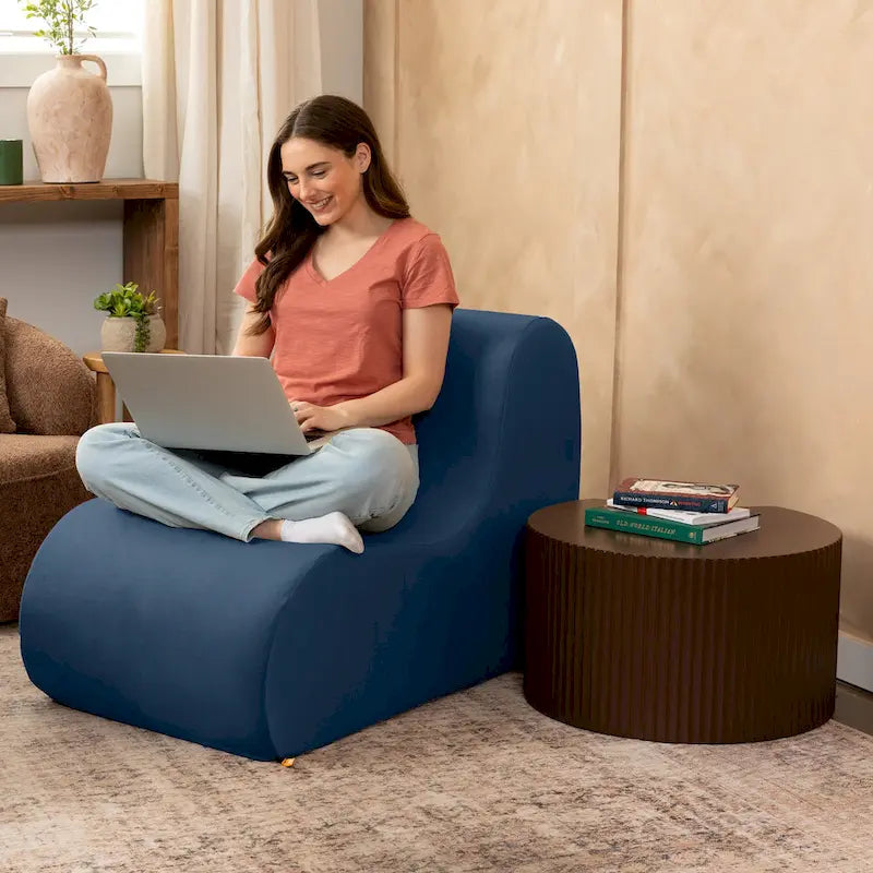 Jaxx Midtown Living Room Accent Chair