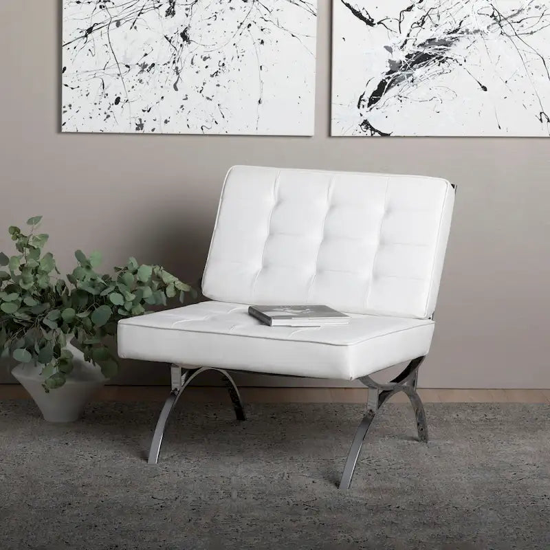 Fauteuil d'appoint du milieu du siècle Newel en cuir mélangé moderne et structure en métal chromé