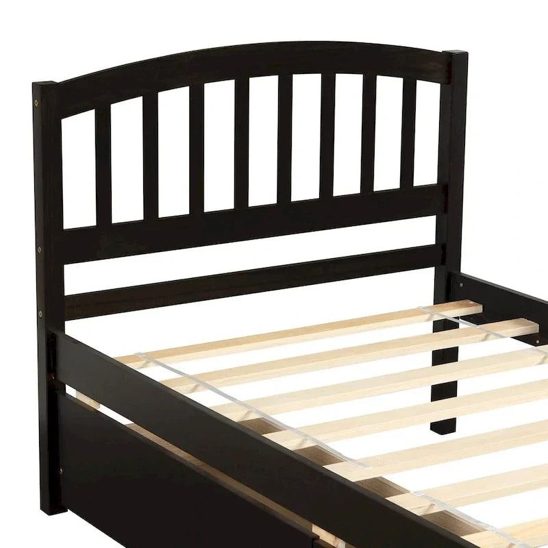 Letto a piattaforma singolo in legno Nestfair con due cassetti e testiera