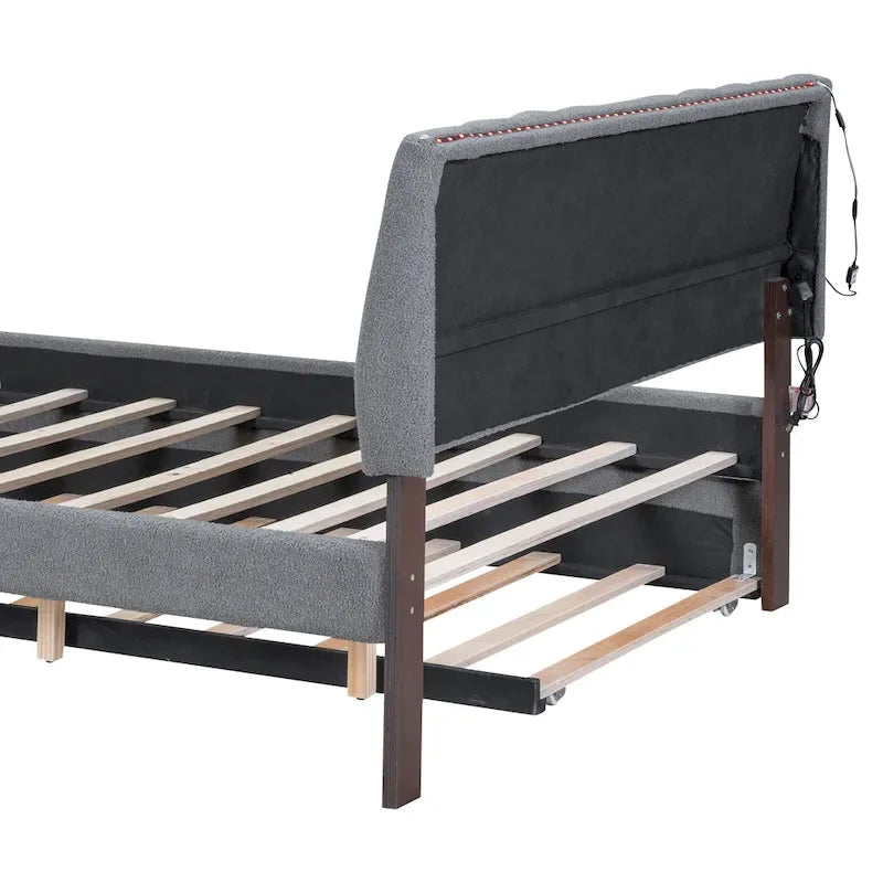 Letto a piattaforma imbottito con letto estraibile