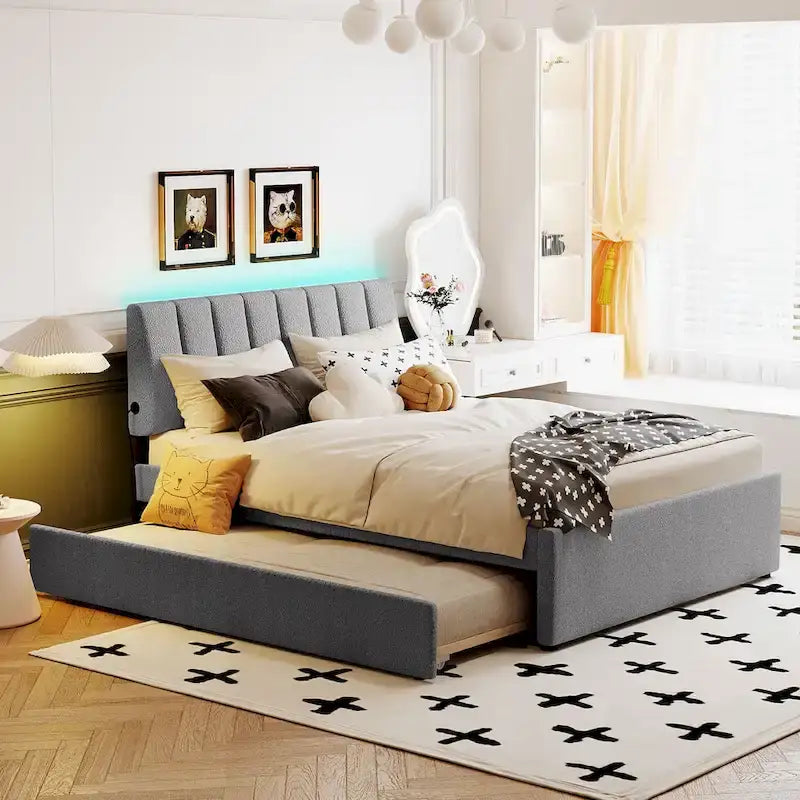 Letto a piattaforma imbottito con letto estraibile