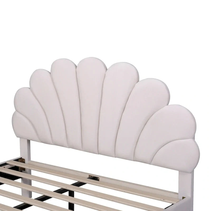 Lit plateforme rembourré avec tête de lit à motif floral