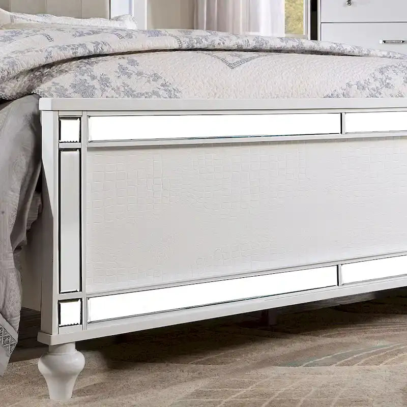 Lit rembourré capitonné en bois massif moderne Derc avec LED par Furniture of America