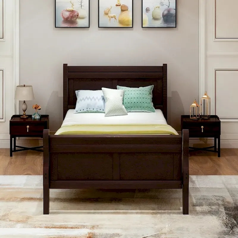 Letto a due piazze in legno