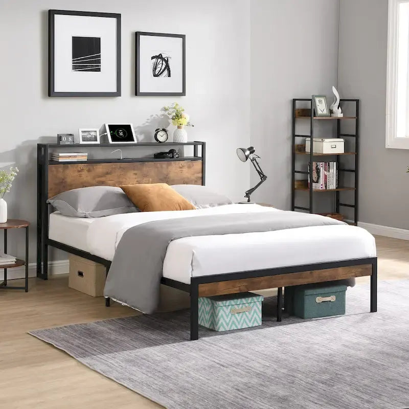 Lordear Lit Plateforme en Métal Queen Size avec Tête et Pied de Lit en Bois et Doublure USB
