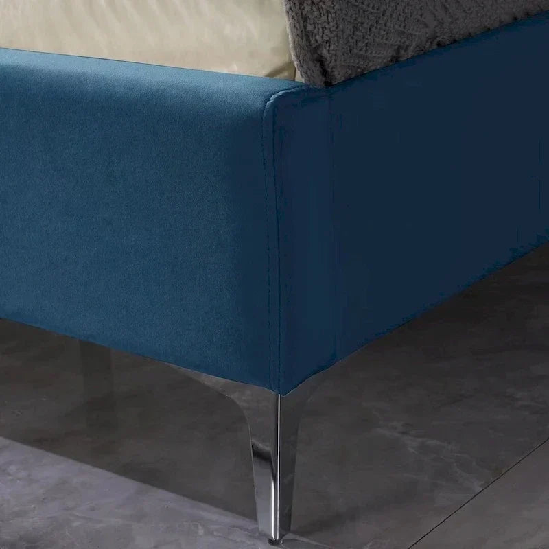 Cadre de lit plateforme Morden Fort Queen Size en velours avec pieds en métal de 15 cm