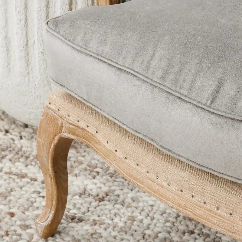 Fauteuil Brittani capitonné gris Classic Home – 38H x 29L x 31P