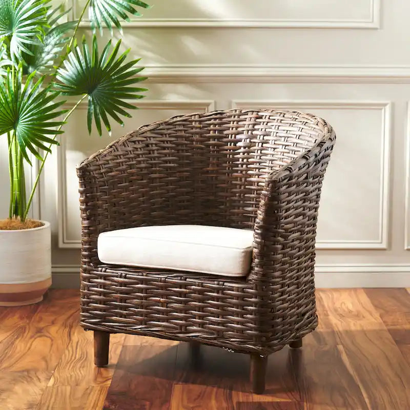 Fauteuil tonneau SAFAVIEH Charla en rotin avec coussin – 29,1 x 27,2 x 32,7 – 29 la. x 27 prof. x 33 h.