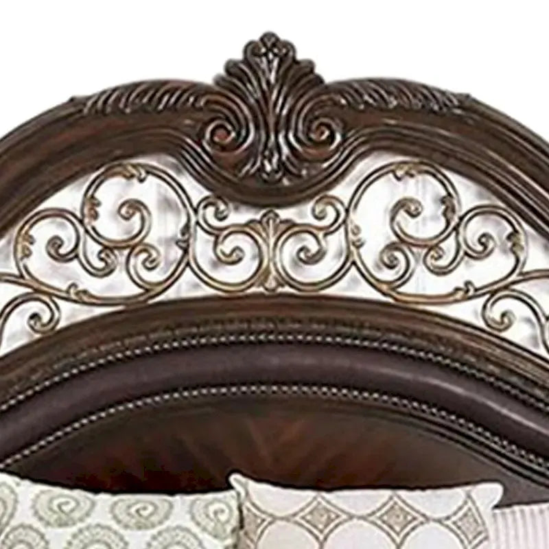 Lit King-size oriental en bois avec tête de lit sculptée complexe, marron