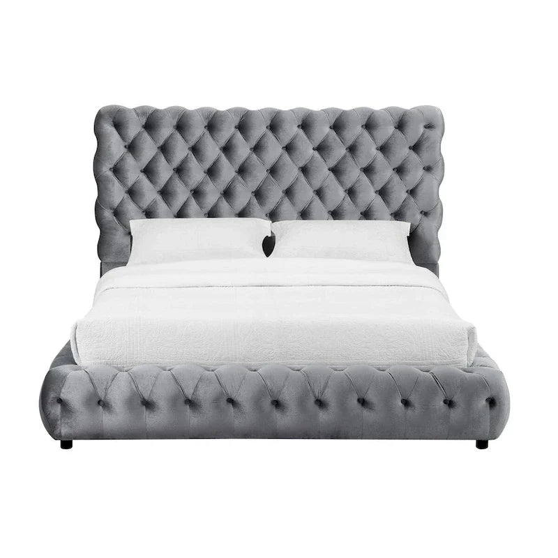Letto matrimoniale James, piattaforma, rivestimento in velluto grigio trapuntato a bottoni