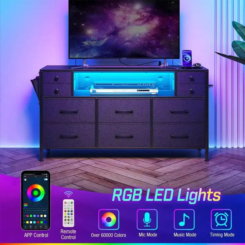 Comò con prese di corrente e luci LED