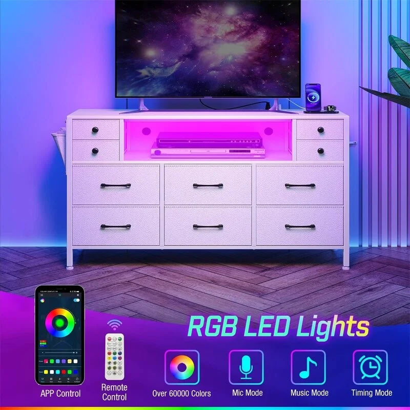 Comò con prese di corrente e luci LED