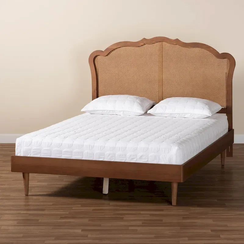 Letto a Piattaforma Camden Mid-Century in Legno di Noce Marrone e Rattan