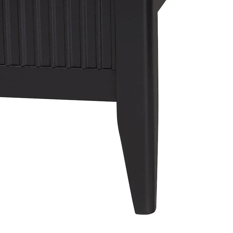 Letto a piattaforma Primrose in legno scanalato stile Mid-Century
