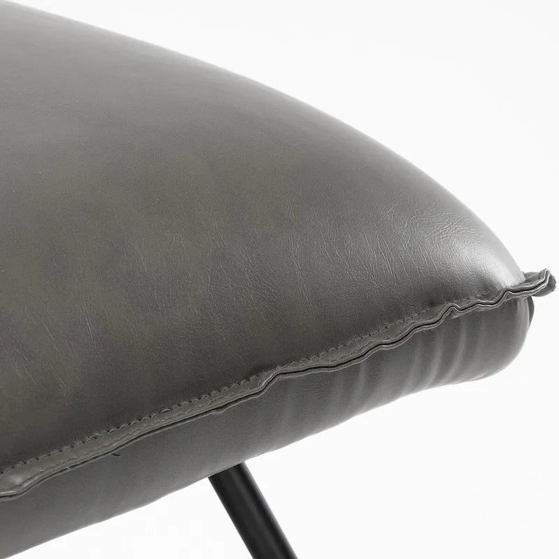 Fauteuil d'appoint en similicuir du milieu du siècle avec dossier réglable, lot de 2 - 31,5 H x 22,2 L x 23,6 P