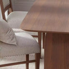 Tavolo da pranzo moderno in legno