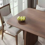 Tavolo da pranzo moderno in legno