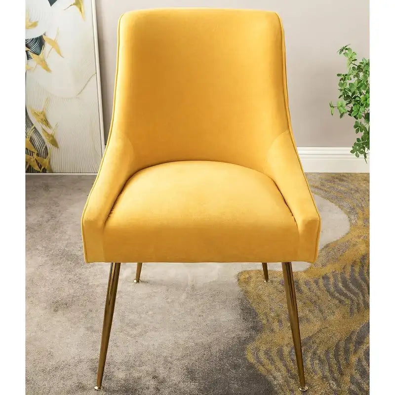 Chaise de luxe en velours avec dossier élégant, pieds en métal doré et revêtement doux Assise confortable