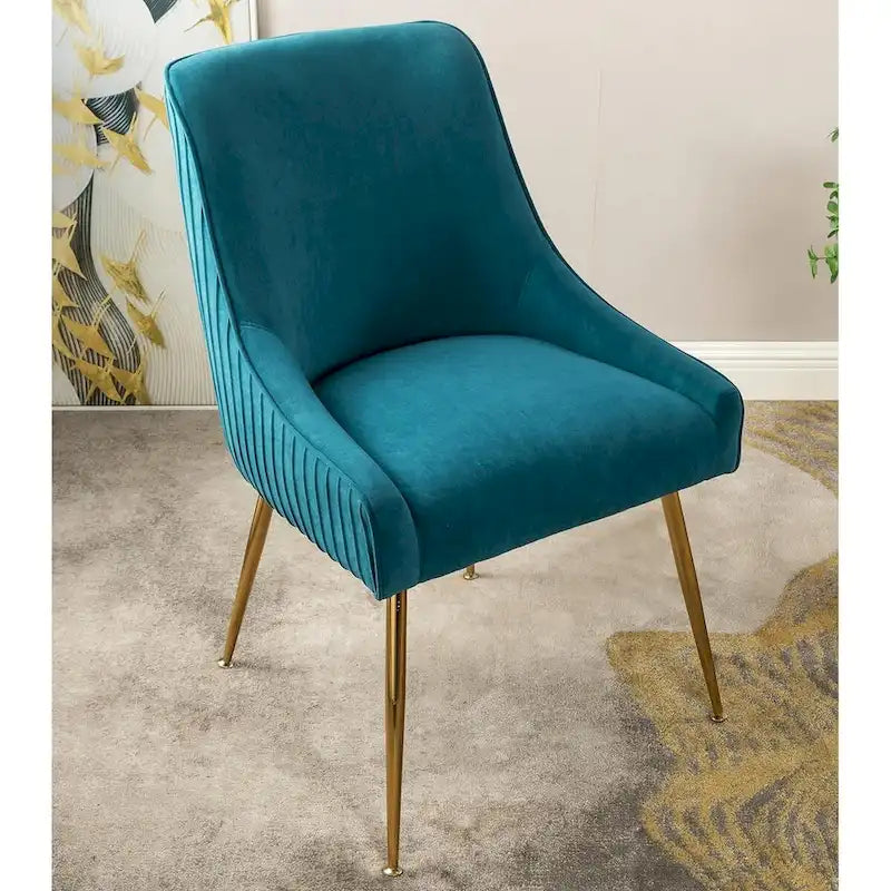 Chaise de luxe en velours avec dossier élégant, pieds en métal doré et revêtement doux Assise confortable